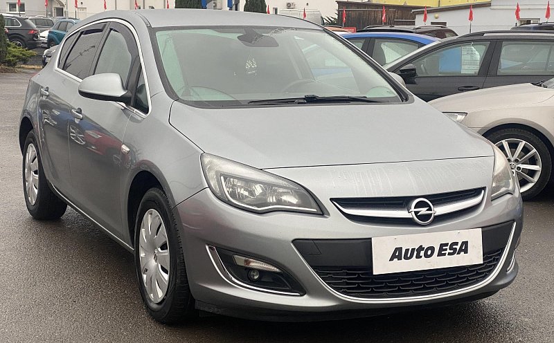 Opel Astra 1.6CDTi 