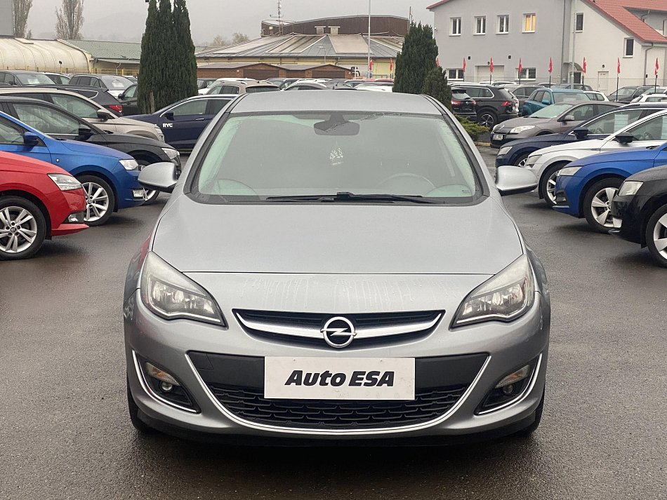 Opel Astra 1.6CDTi 