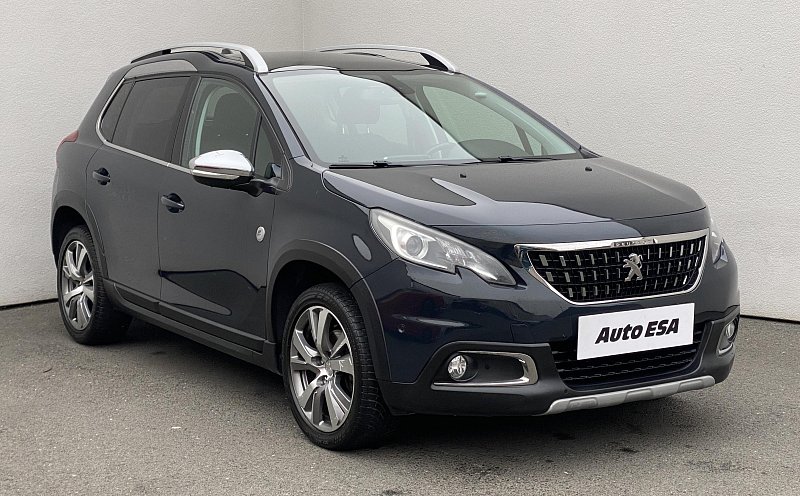 Peugeot 2008 1.2 PT Crossway