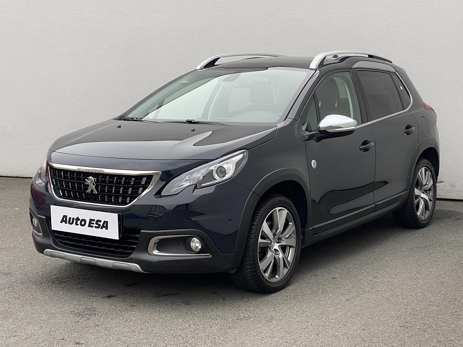 Peugeot 2008 1.2 PT Crossway