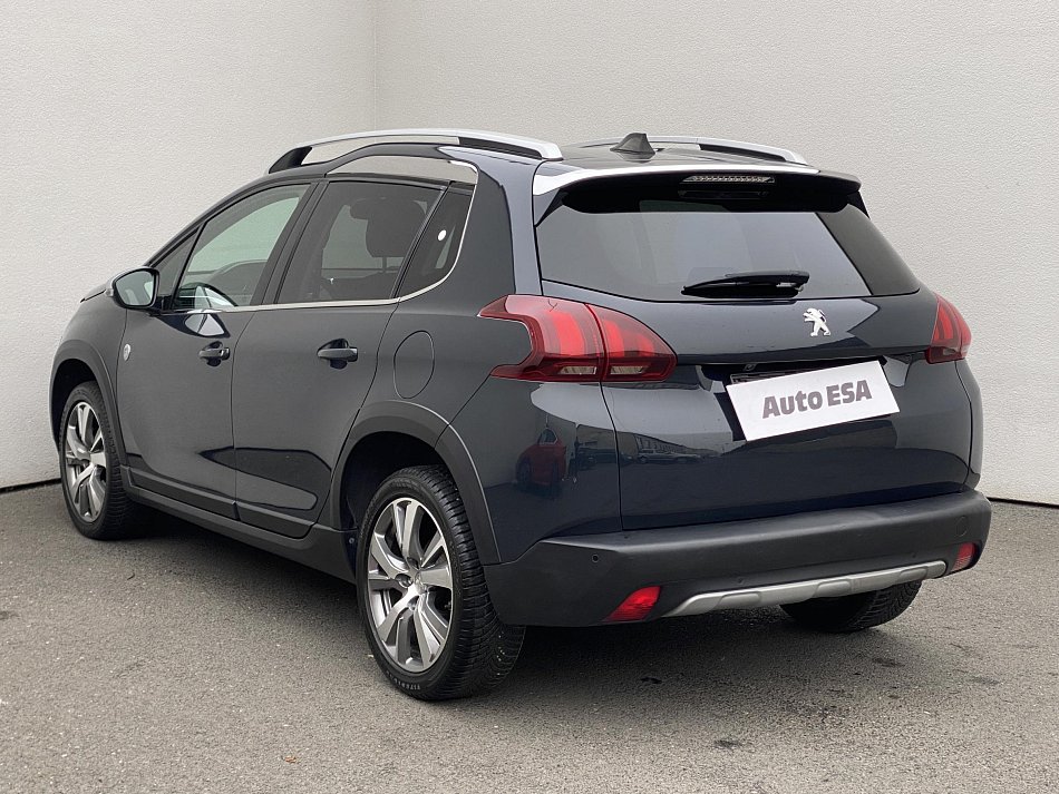 Peugeot 2008 1.2 PT Crossway