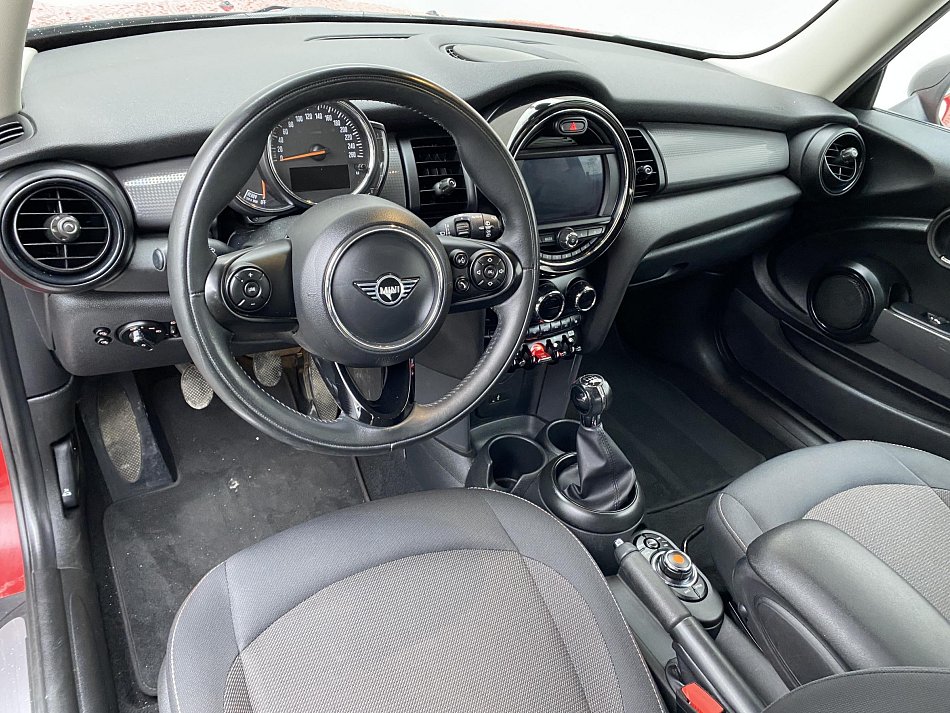 Mini Cooper 1.5 D 