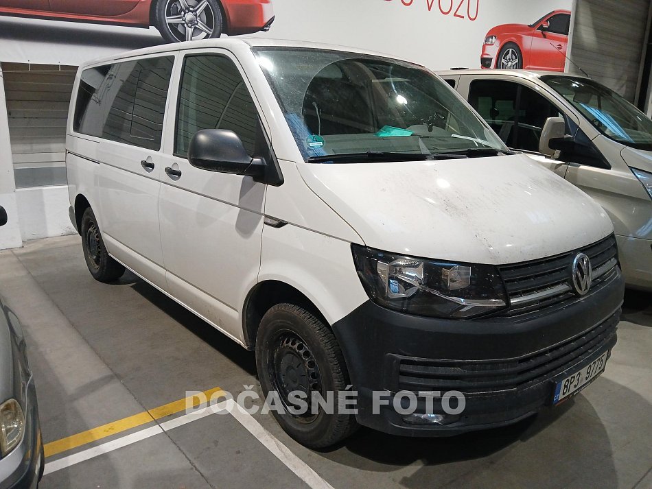 Volkswagen Transporter 2.0TDi  9míst