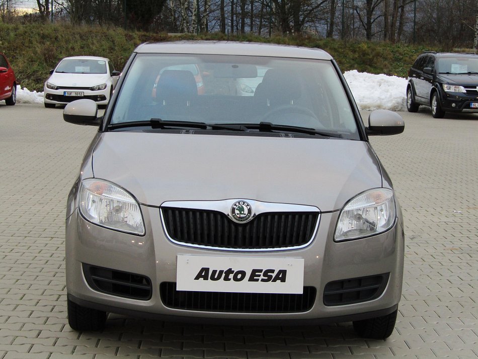 Škoda Fabia II 1.4 16V Ambiente