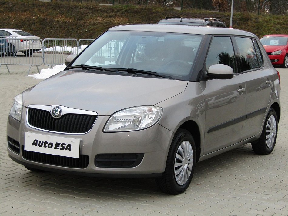 Škoda Fabia II 1.4 16V Ambiente