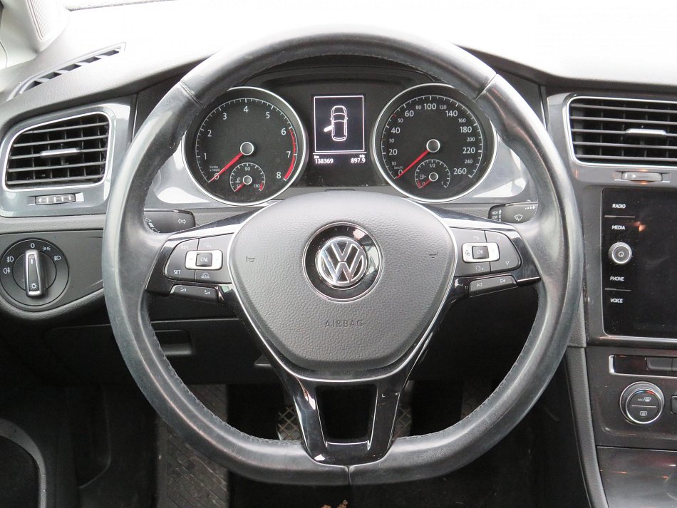 Volkswagen Golf 1.4 TSi 