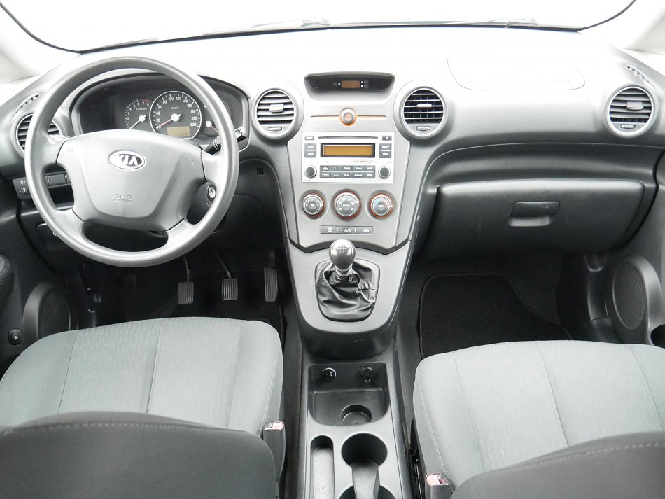 Kia Carens 1.6i 