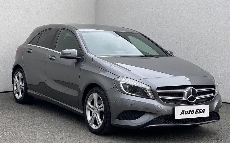 Mercedes-Benz Třída A 1.6  A200