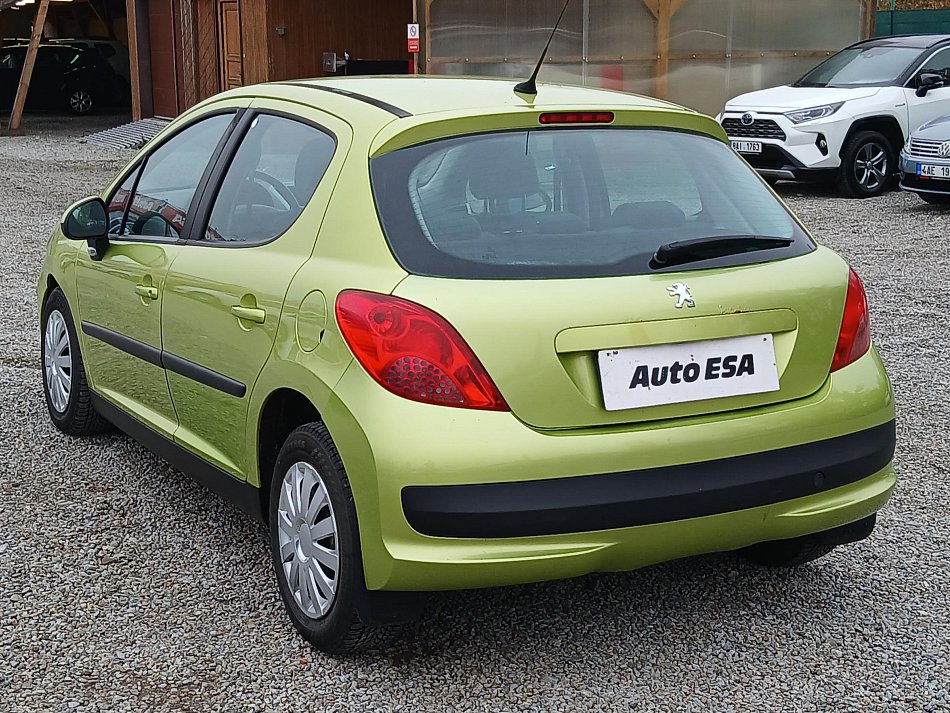 Peugeot 207 1.4i 