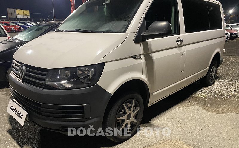 Volkswagen Transporter 2.0TDi  9míst