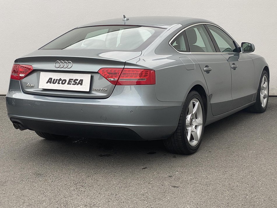 Audi A5 2.0 TDi 