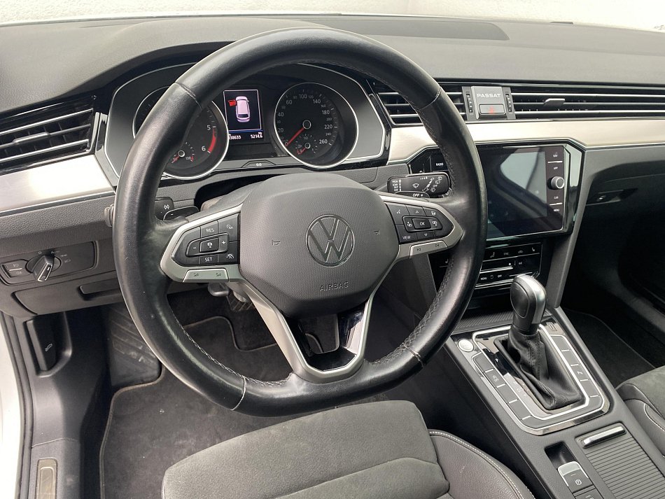 Volkswagen Passat 2.0 TDi Elegance