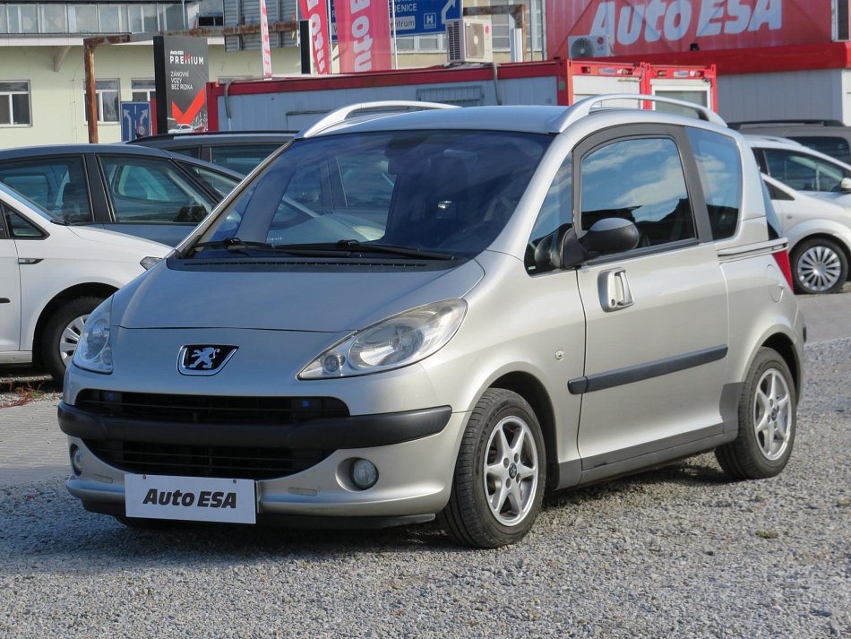 Peugeot 1007 1.4i 