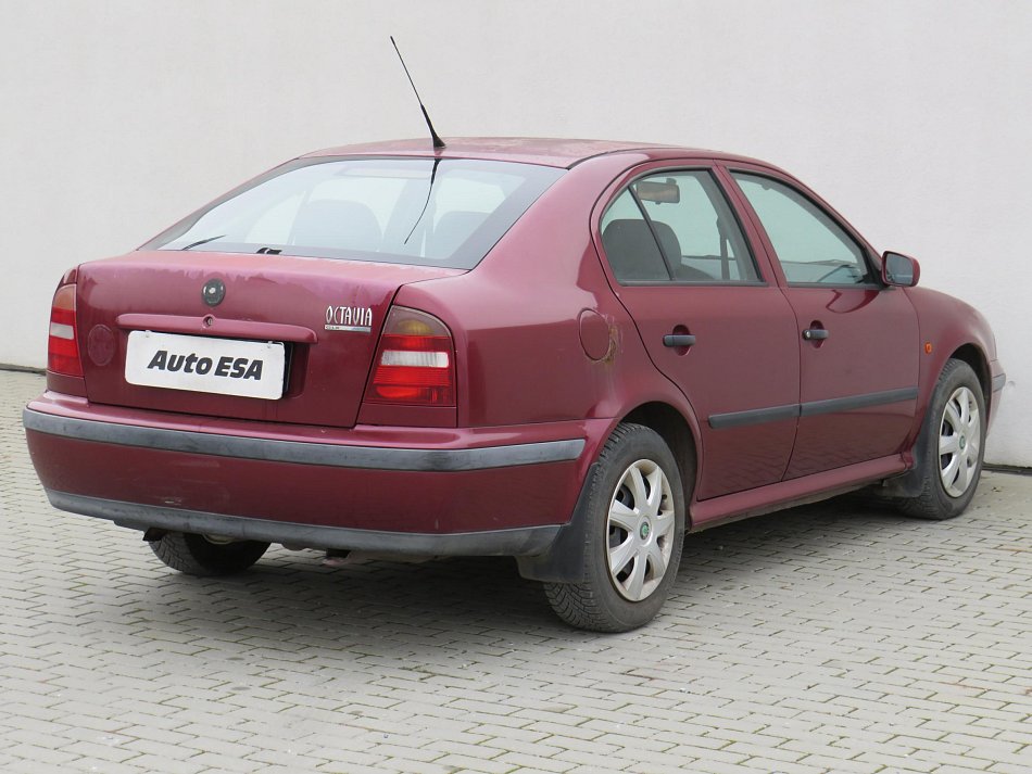 Škoda Octavia 1.6i 