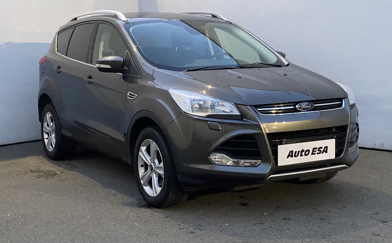 Ford Kuga 1.5 EB Titanium