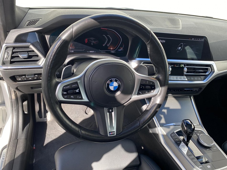 BMW Řada 3 2.0 i M SPORT 330 i xDrive