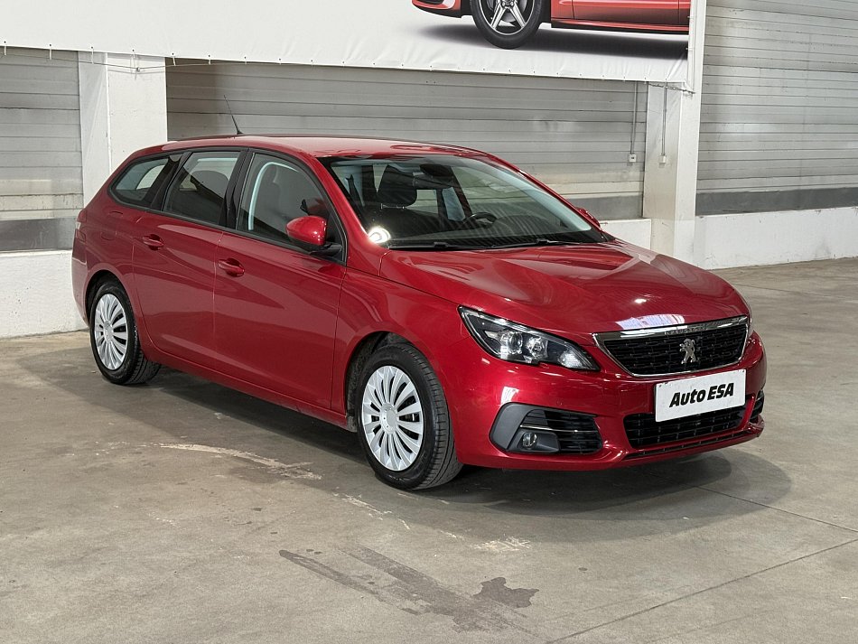 Peugeot 308 1.2i 