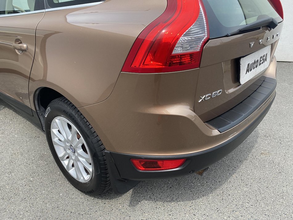 Volvo XC60 2.4 D Summum