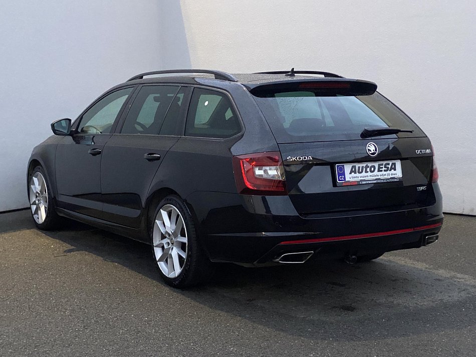 Škoda Octavia III 2.0 TSI RS