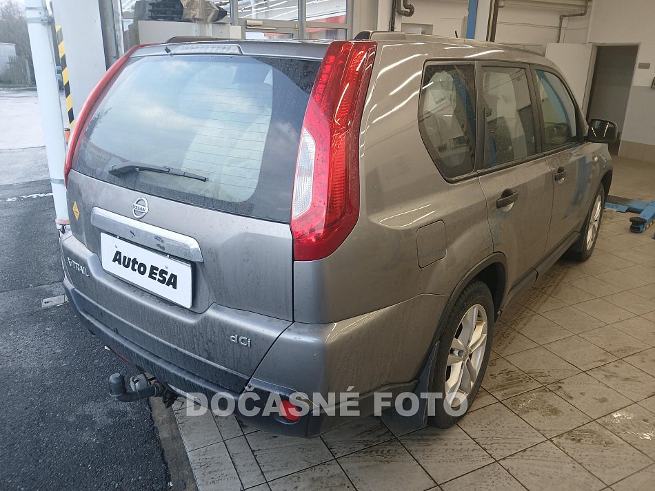 Nissan X-Trail 2.0 