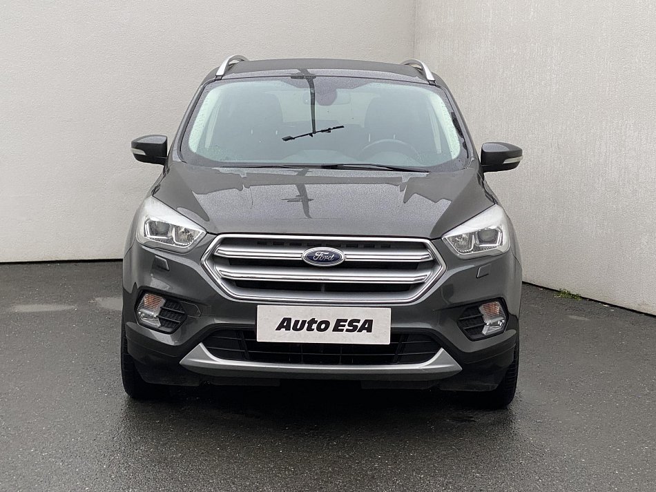 Ford Kuga 1.5EB Titanium