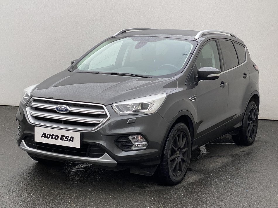 Ford Kuga 1.5EB Titanium