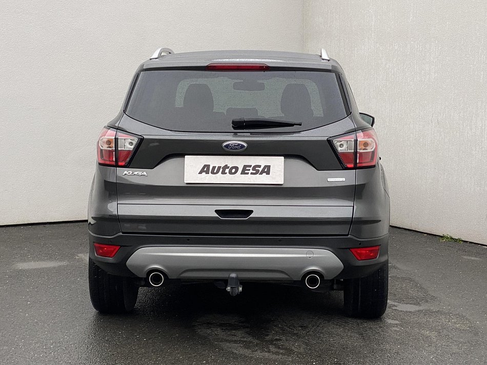 Ford Kuga 1.5EB Titanium