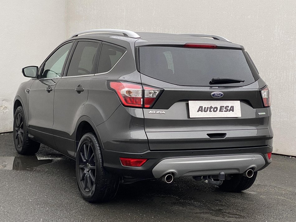 Ford Kuga 1.5EB Titanium