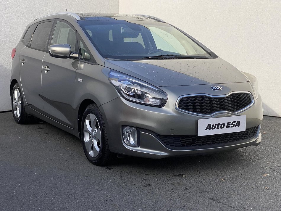 Kia Carens 1.7 CRDi 