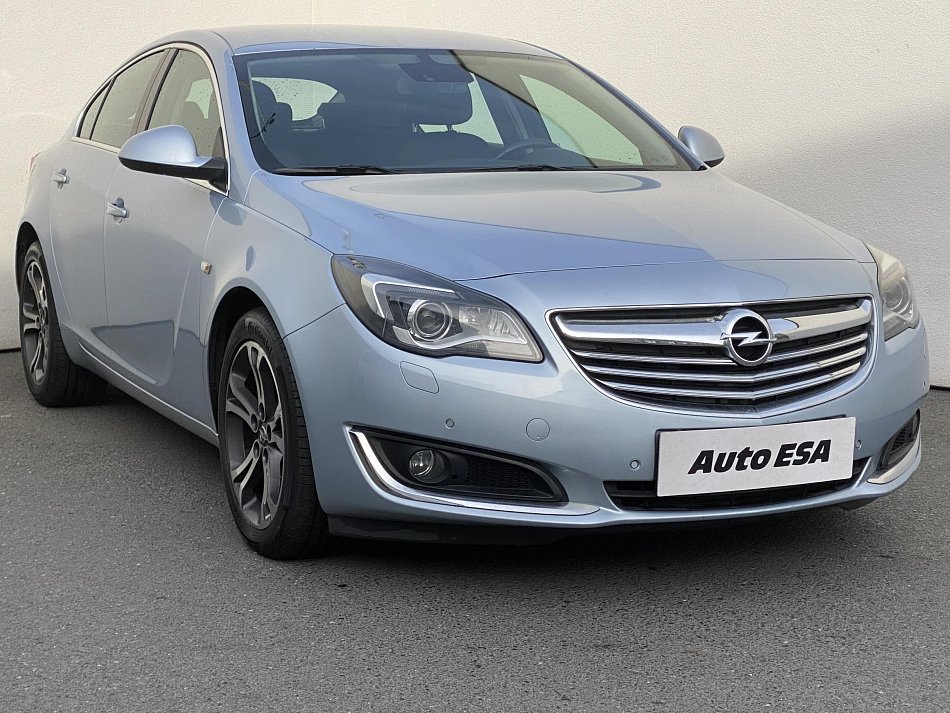 Opel Insignia 2.0CDTi 