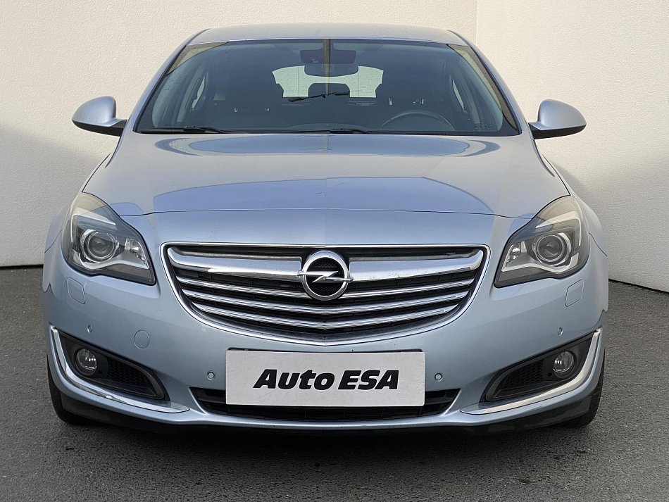 Opel Insignia 2.0CDTi 