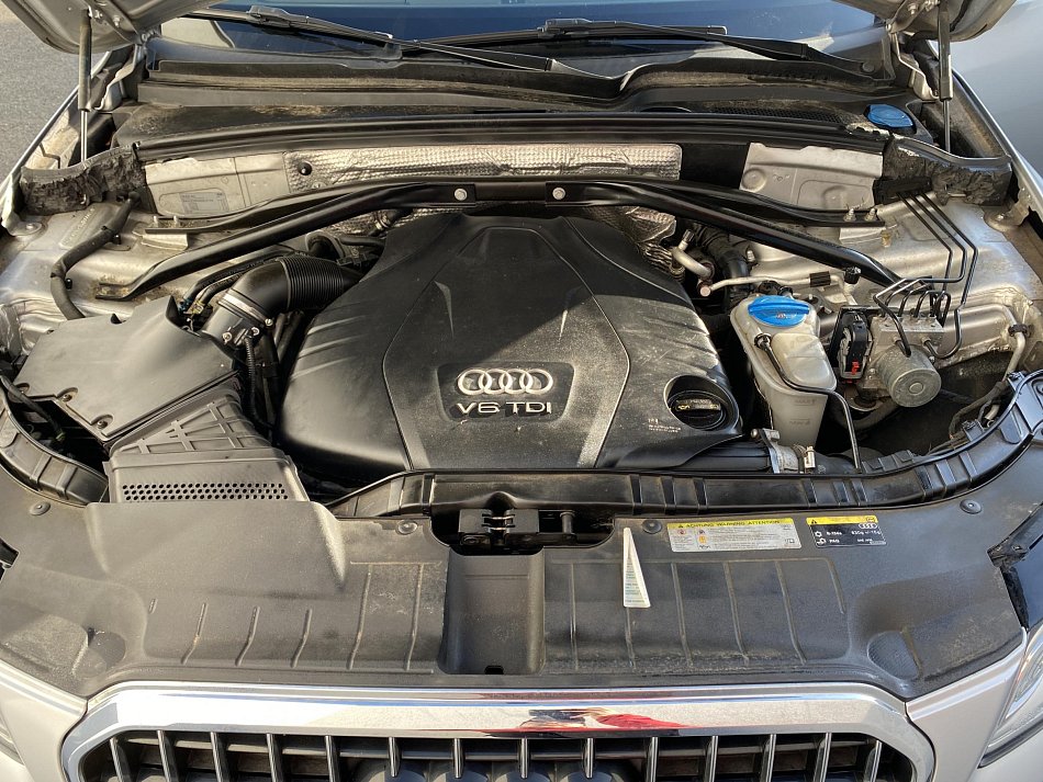 Audi Q5 3.0 TDi  quattro