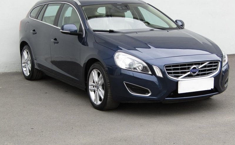 Volvo V60 2.4 D6  AWD