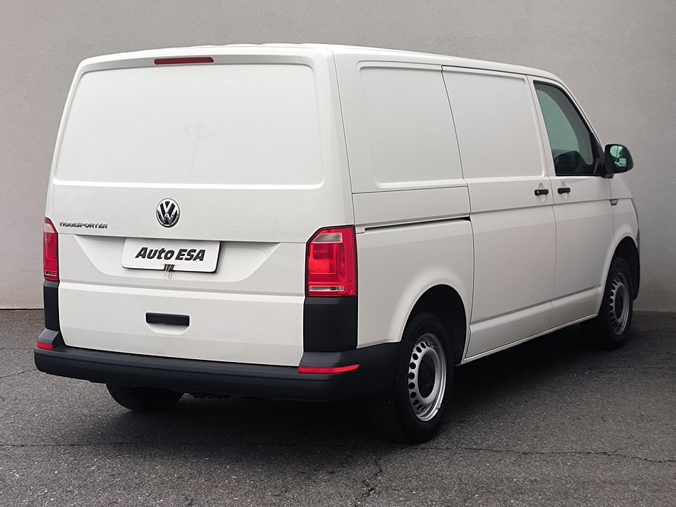 Volkswagen Transporter 2.0TDi 