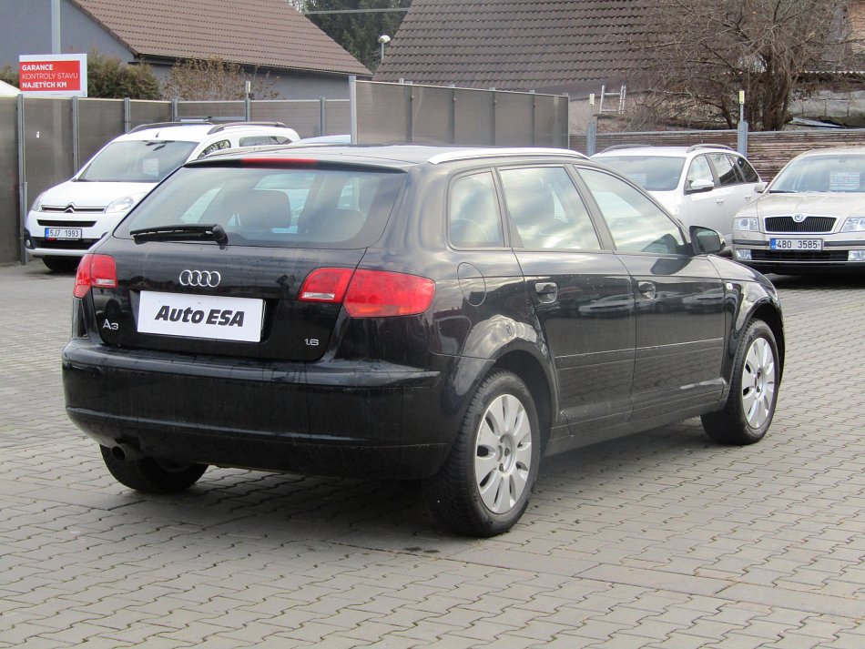 Audi A3 1.6i  Sportback