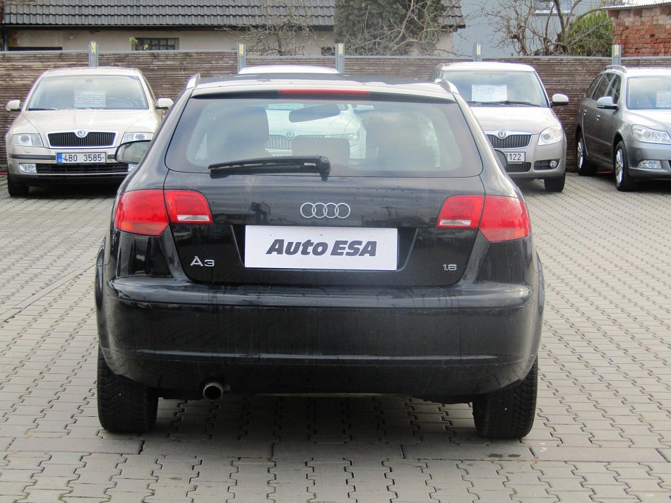 Audi A3 1.6i  Sportback