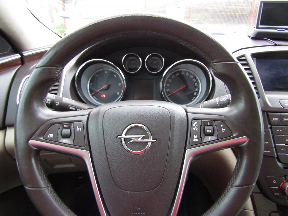 Opel Insignia 2.0 CDTi 