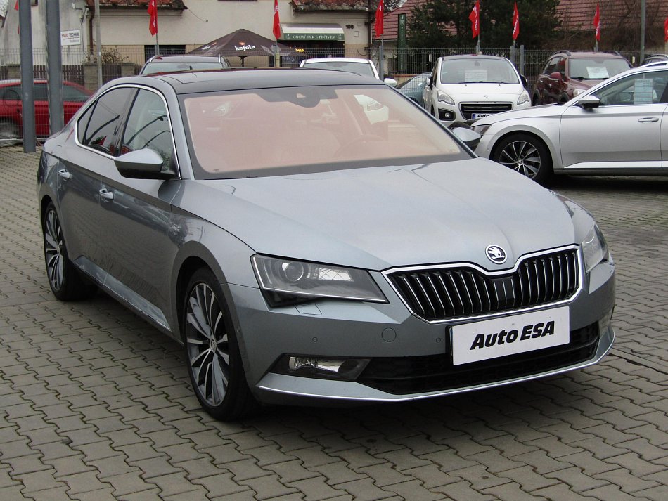 Škoda Superb III 2.0 TSi L&K