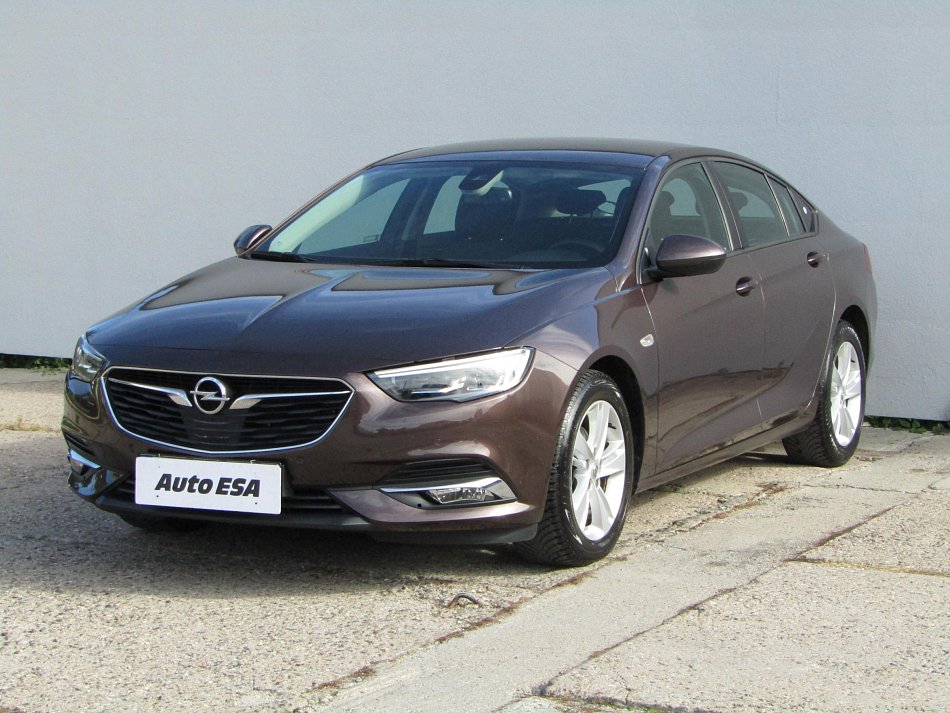 Opel Insignia 1.6 CDTi 