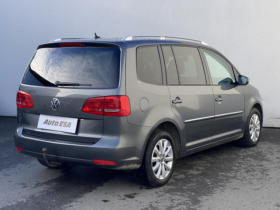 Volkswagen Touran 2.0 TDi Highline