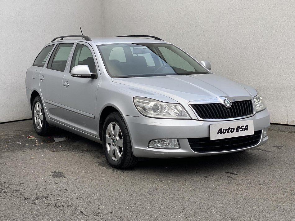 Škoda Octavia II 1.6 TDi Elegance