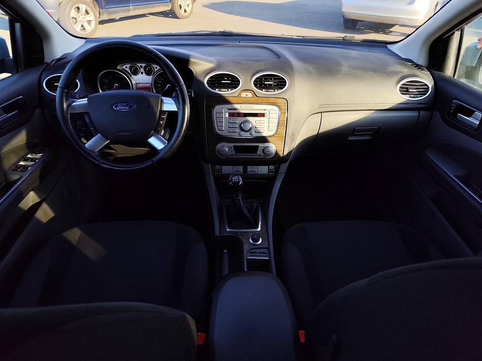 Ford Focus 1.8 16V 