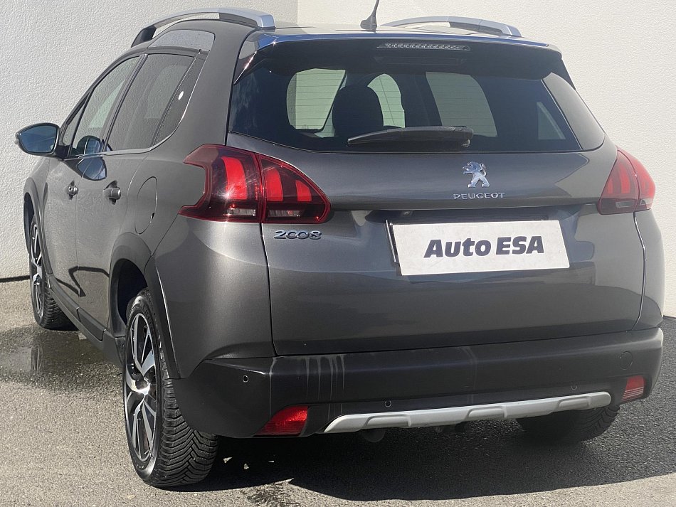 Peugeot 2008 1.2 PT Allure