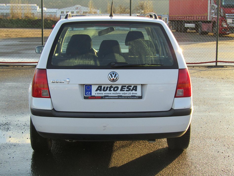 Volkswagen Golf 1.4i 