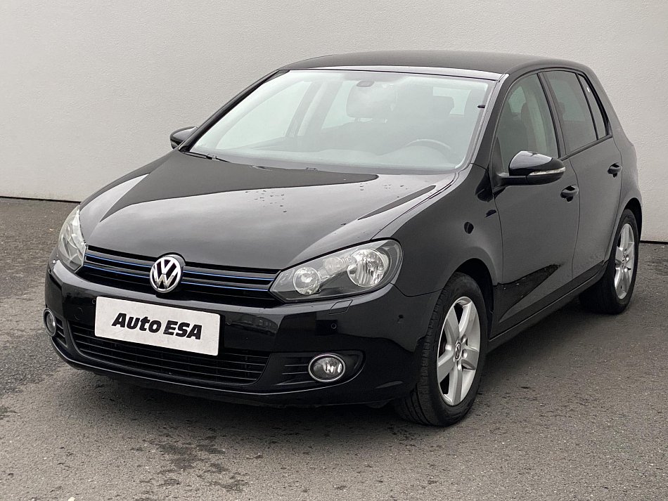 Volkswagen Golf 1.6 TDi 