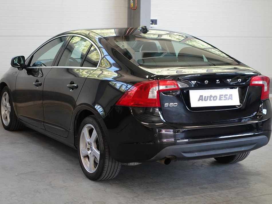 Volvo S60 2.0 D3 