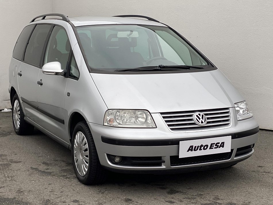 Volkswagen Sharan 2.0TDi 