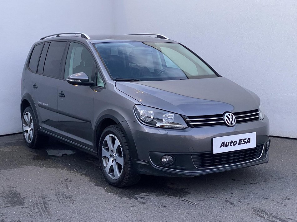 Volkswagen Touran 2.0 TDi CROSS