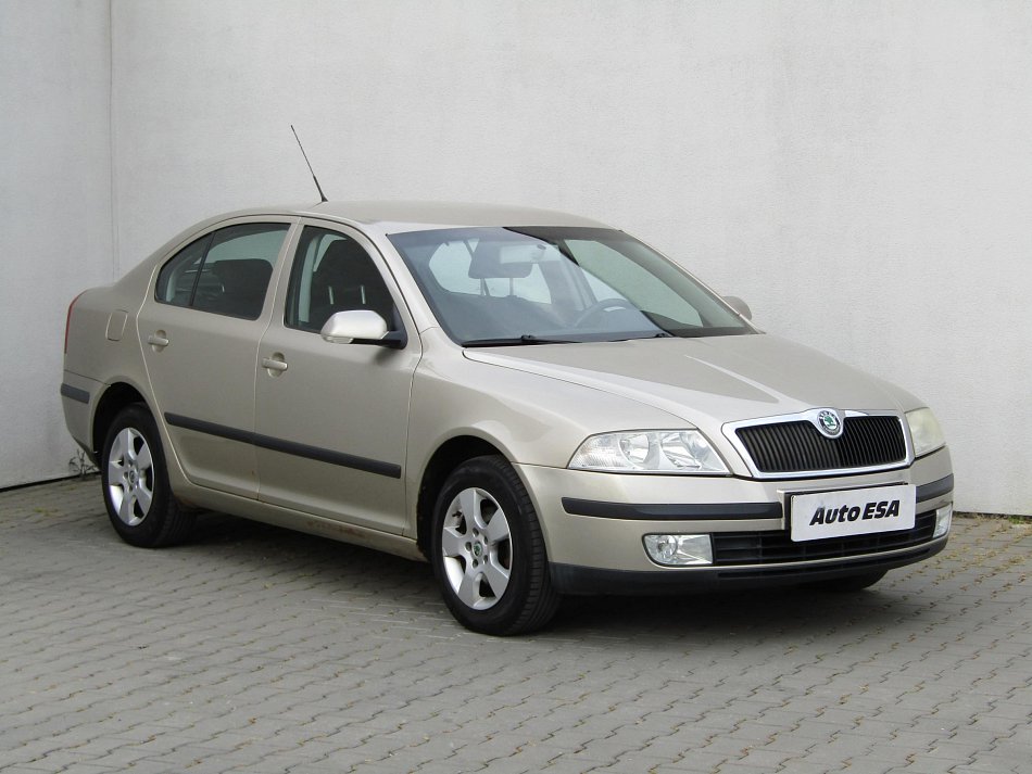 Škoda Octavia II 1.6 i Ambiente