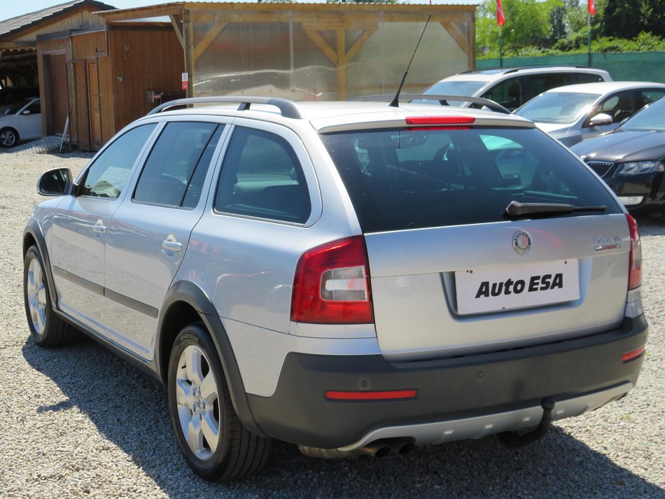 Škoda Octavia II 2.0 TDi Scout